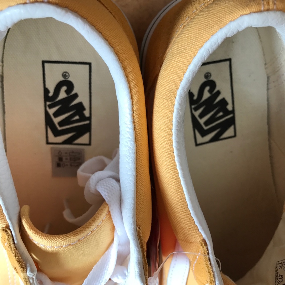 Vans Old Skool Unisex Suede/Canvas Sneakers VN0A5KRFAVL Yellow & White Men's 8.5 - Picture 8 of 12